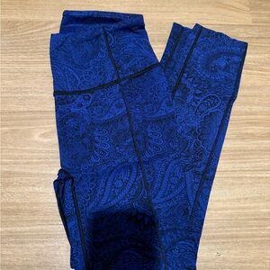lululemon athletica Blue Paisley Leggings